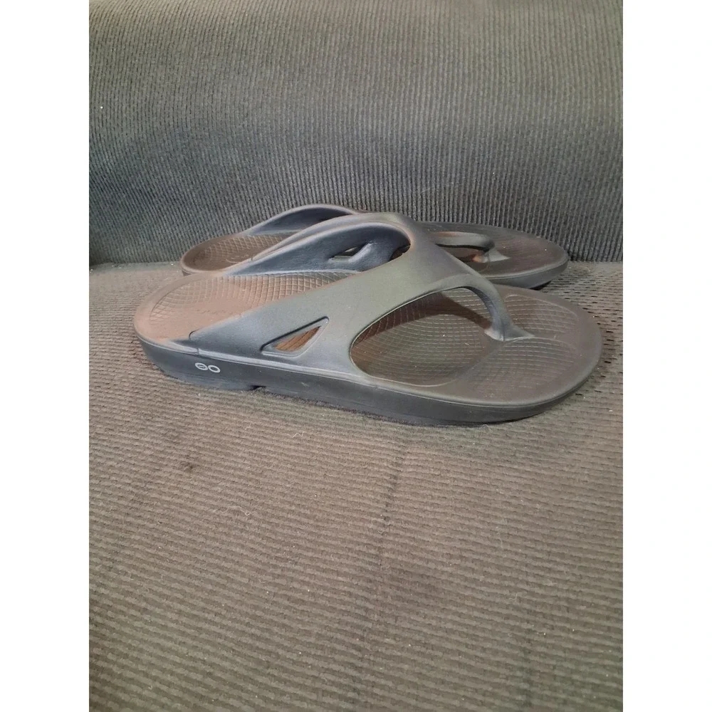 OOFOS OOriginal Recovery Sandals Mens 13 Black Thong Flip Flops OOfoam EU 46